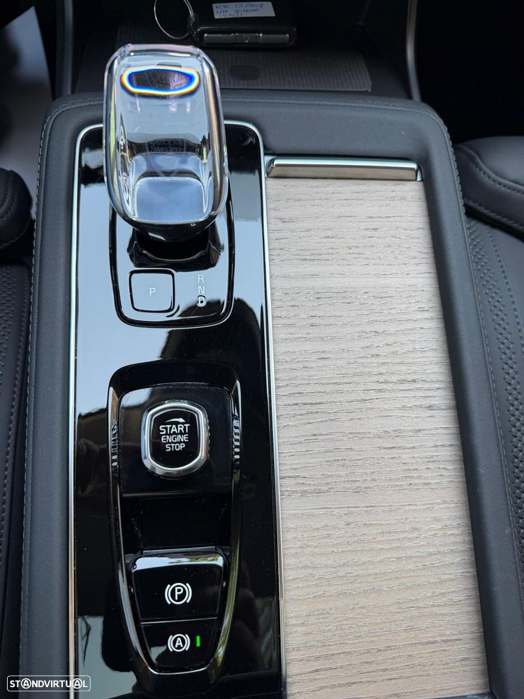 Volvo XC 90 2.0 T8 PHEV Plus Bright AWD - 23