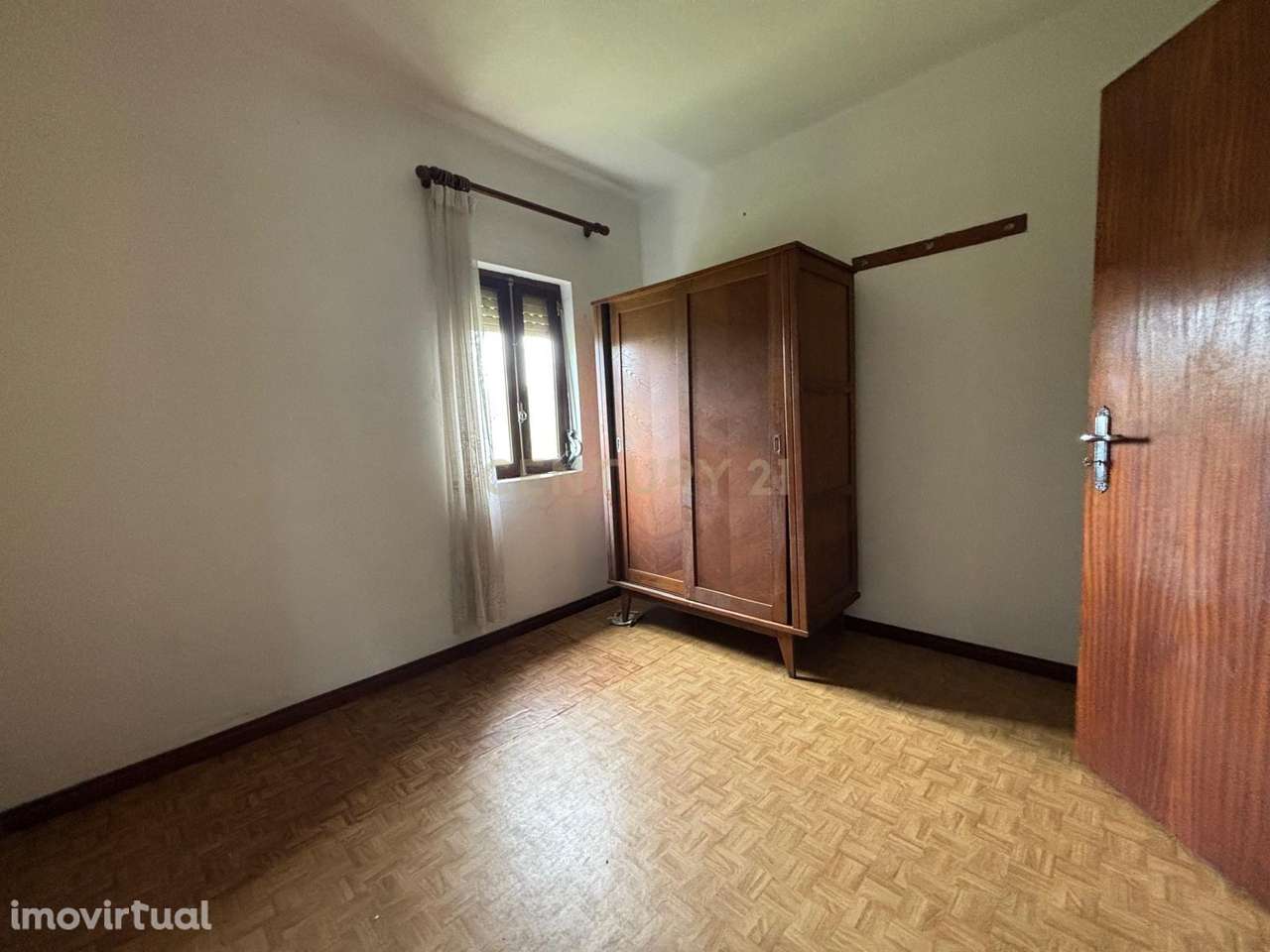 Moradia T3 em Santiago de Litém, Pombal, situada em zona rural, ideal - Grande imagem: 4/19