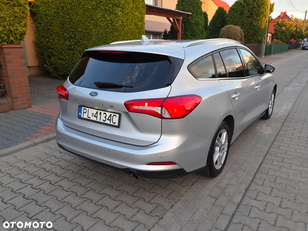 Ford Focus 2019 photo 4
