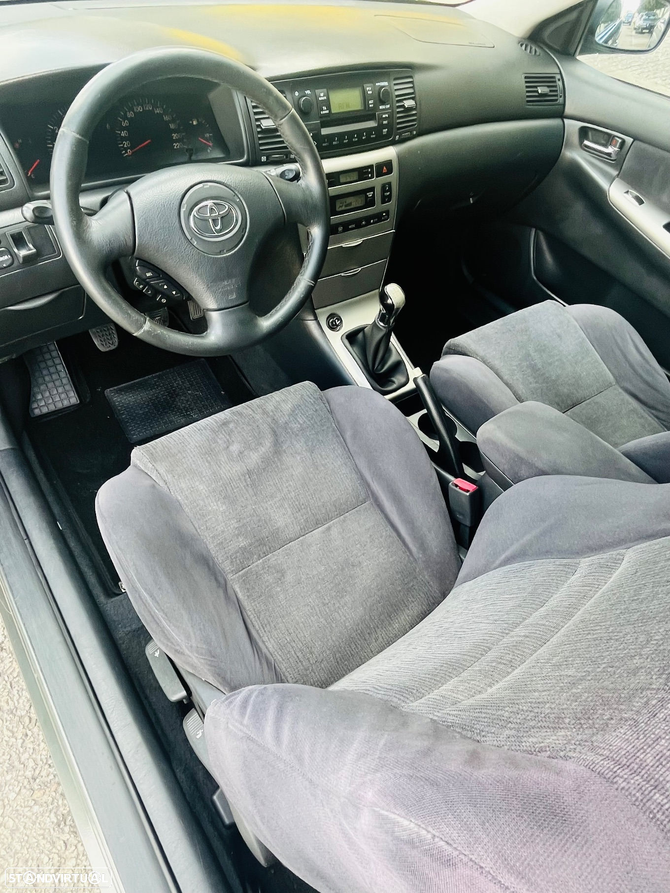 Toyota Corolla 2.0 D4D - 29