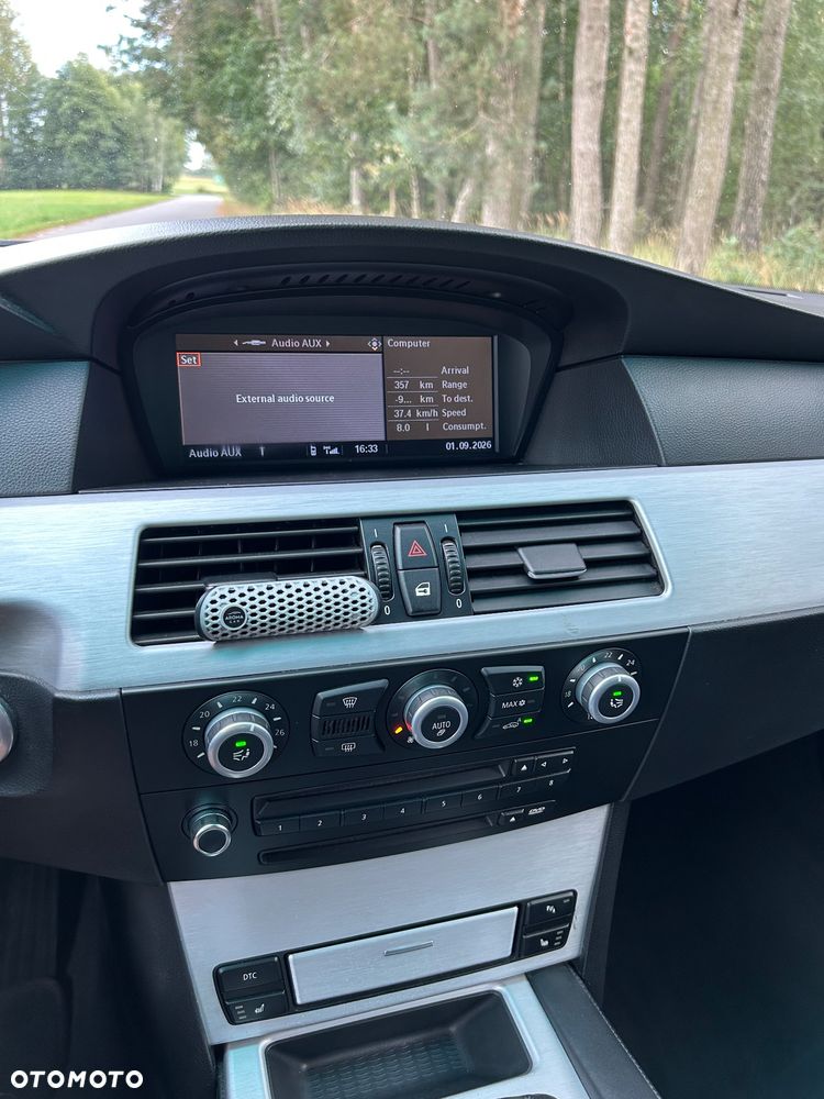 BMW Seria 5 530d - 13