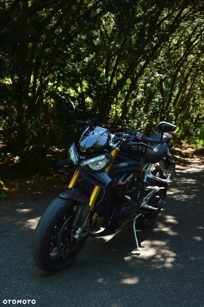 Triumph Speed Triple - 1