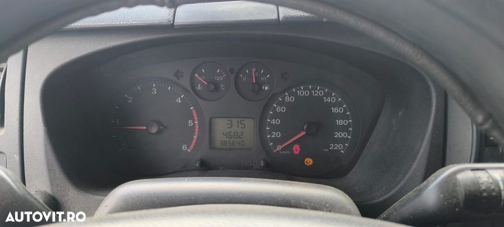 Ford Transit - 12
