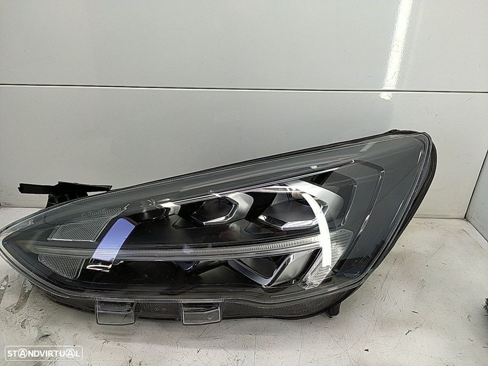 Farol Esquerdo Ford Focus Iv Turnier (Hp) - 1