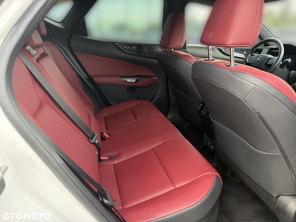 Lexus NX 450h+ Prestige AWD - 11