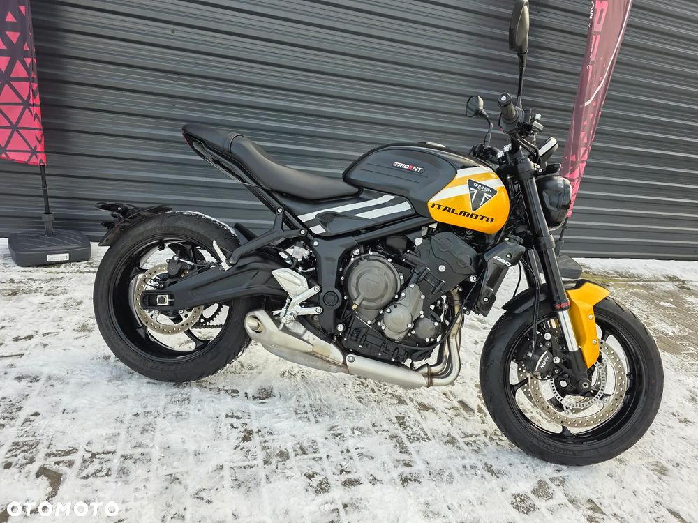 Triumph Trident - 2