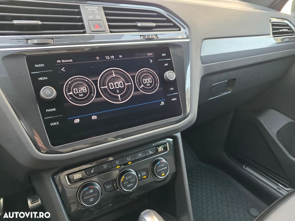 Volkswagen Tiguan 2.0 TSI 4Mot DSG R-Line - 14