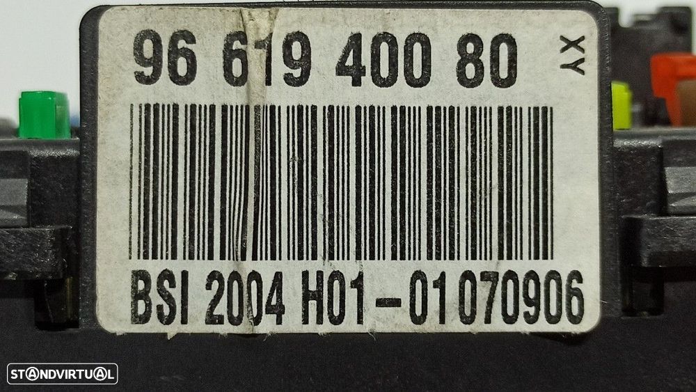 CAIXA DE RELÉS/ FUSÍVEIS CITROEN C4 PICASSO LX PLUS - 4