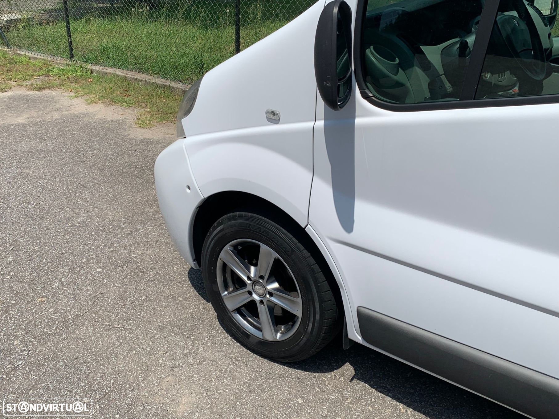 Renault Trafic 1.9 dCi L1H1 1T 100 9L - 19
