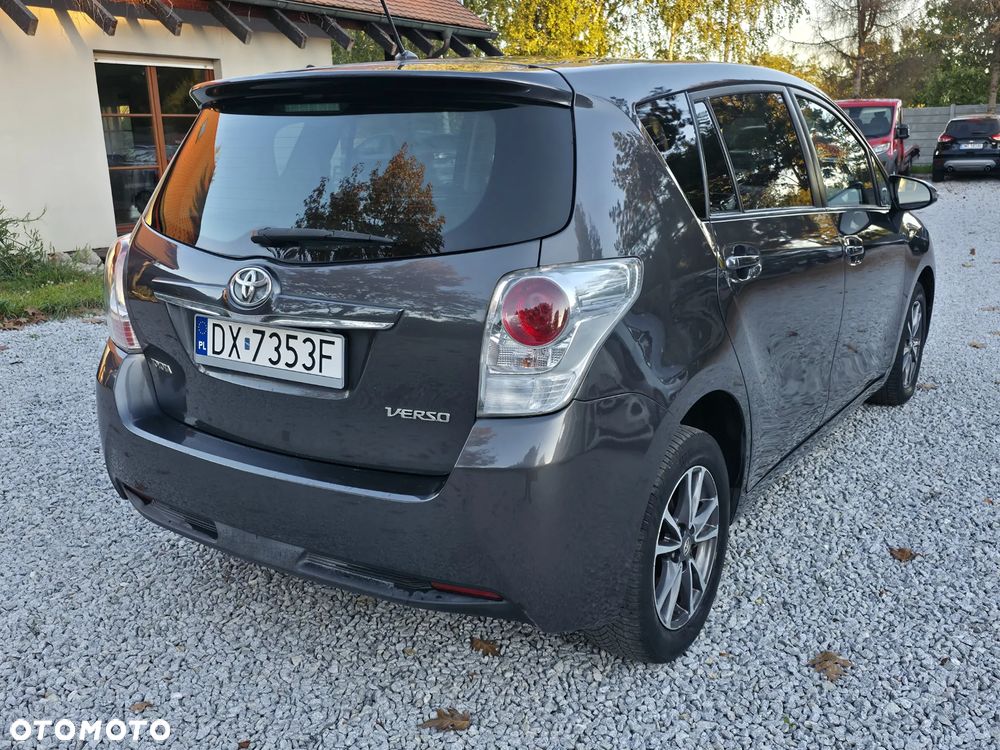 Toyota Verso 1.6 Sol - 5
