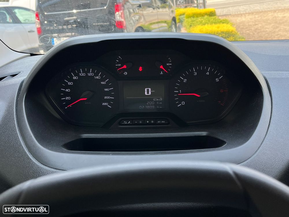 Peugeot Partner Premium Longa 1.5 BlueHDi 100cv - 5