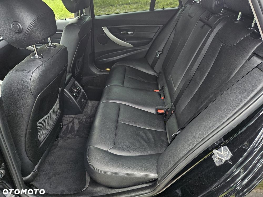 BMW Seria 3 - 28