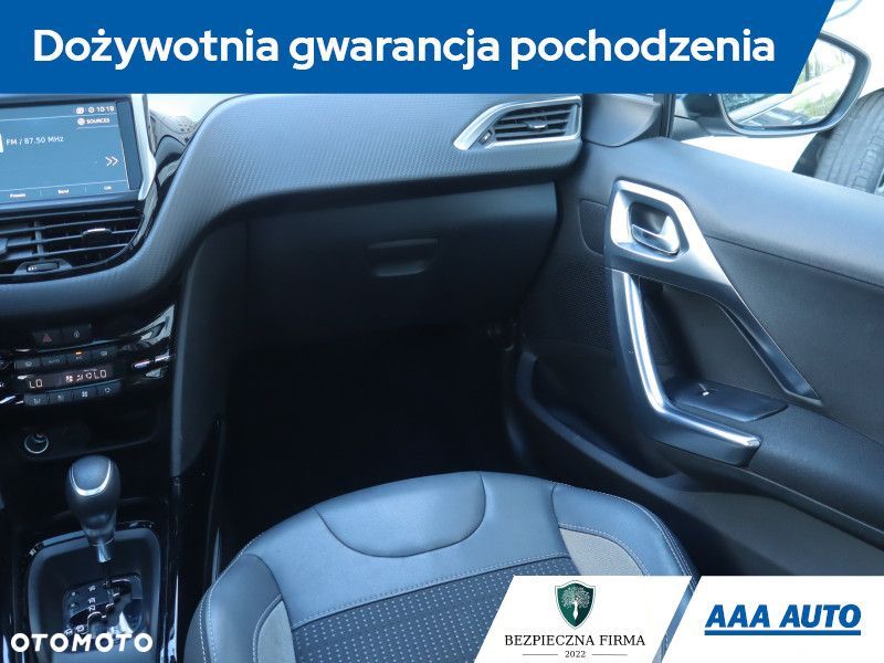 Peugeot 2008 - 10