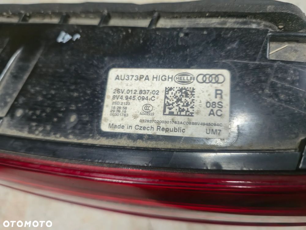 AUDI A3 8V SPORTBACK LAMPA LEWA PRAWA W KLAPĘ - 7