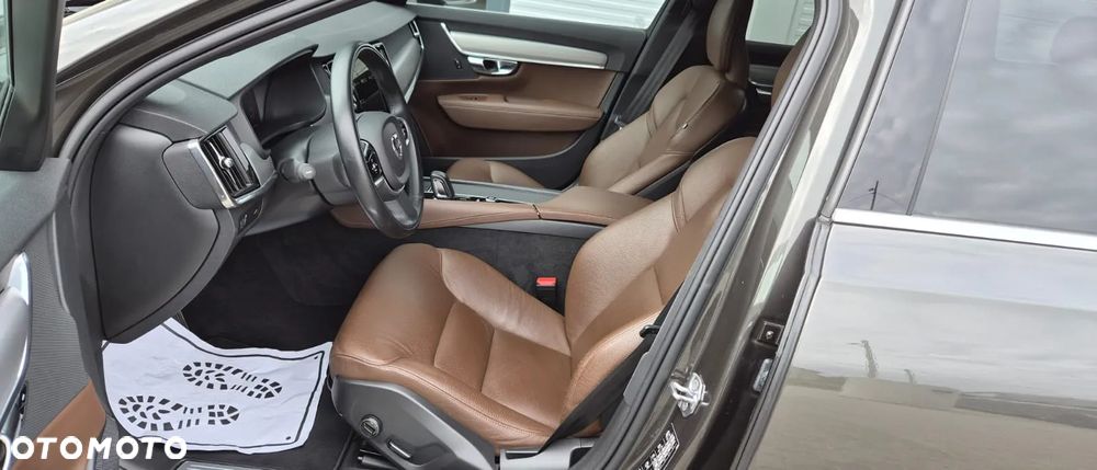 Volvo V90 B4 D Geartronic Momentum Pro - 33