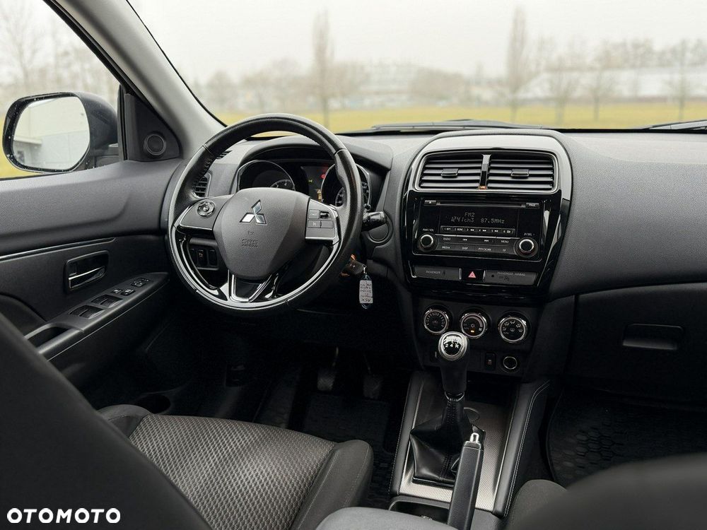 Mitsubishi ASX 1.6 Instyle - 13