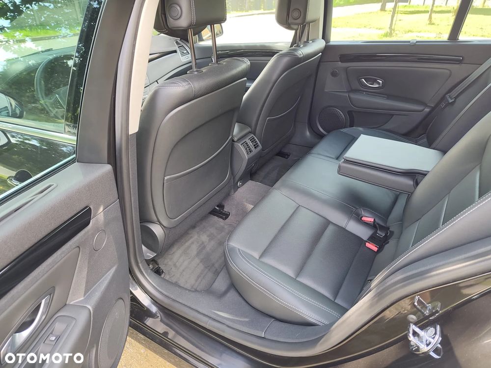 Renault Laguna dCi 180 FAP Initiale - 28