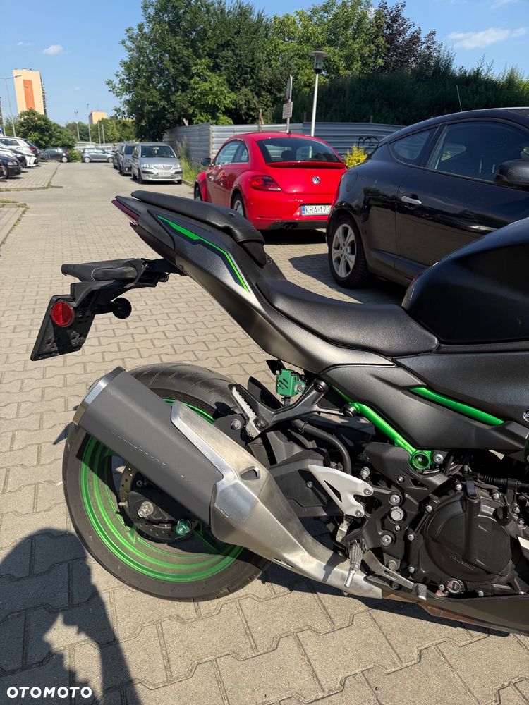 Kawasaki Z - 6