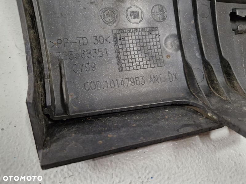 FIAT 500L SIERP LISTWA NAKŁADKA BŁOTNIKA PRAWY PRZÓD 735568351 - 15
