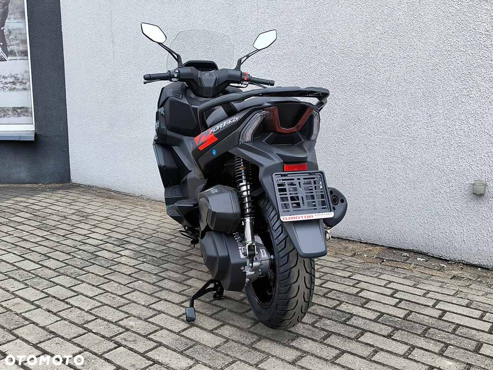 QJMOTOR FORT 350 - 8
