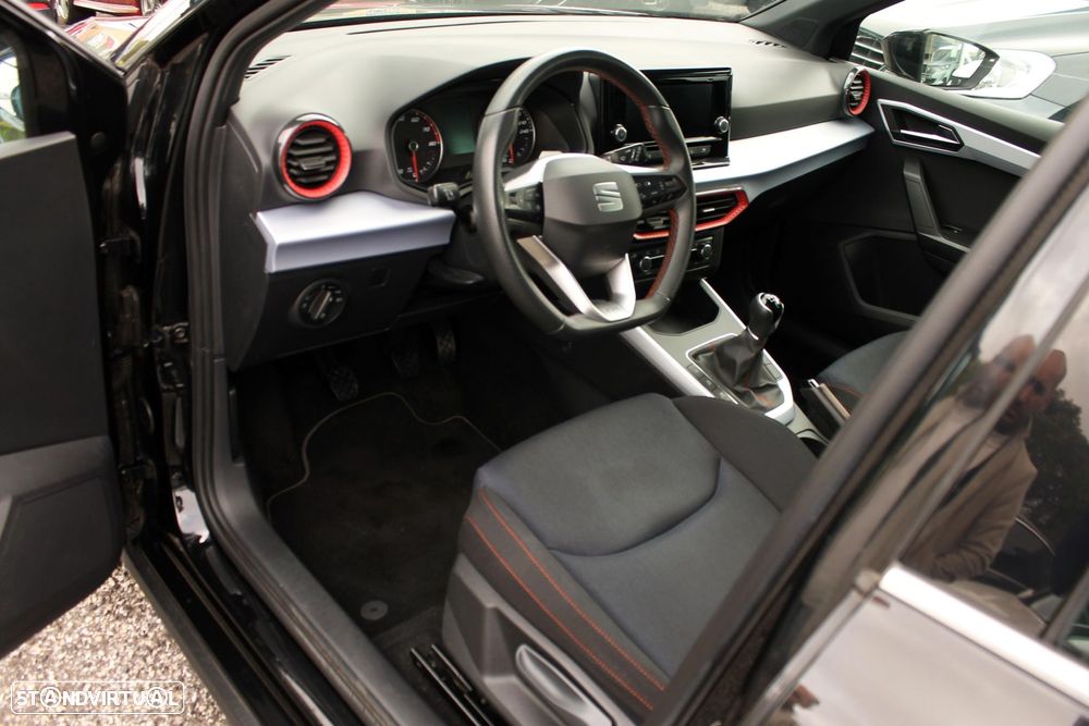 SEAT Arona 1.0 TSI FR - 6