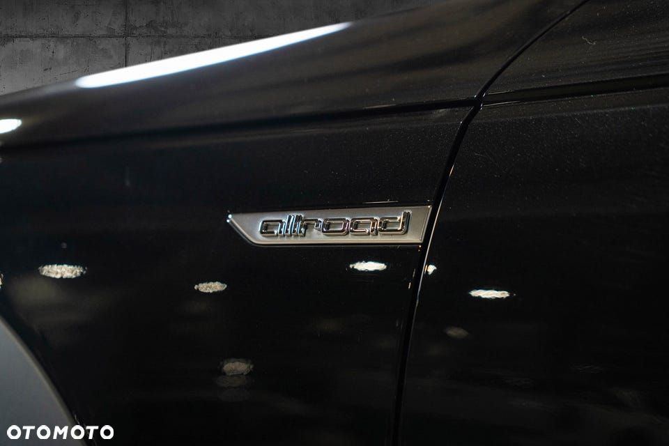 Audi A4 Allroad 2.0 TDI Quattro S tronic - 17
