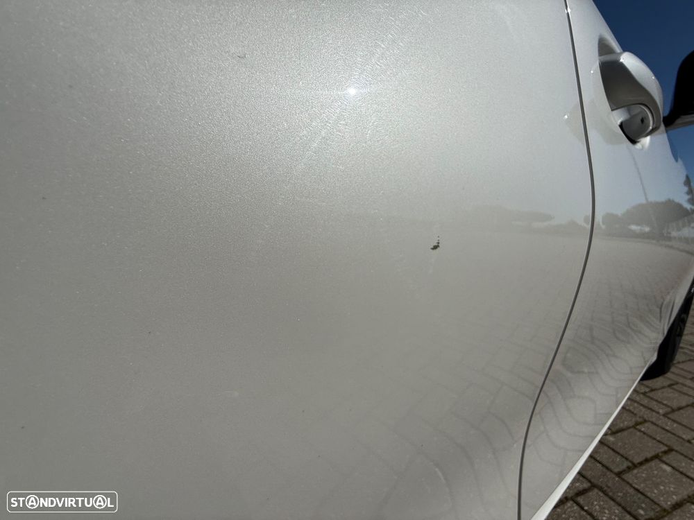 BMW 330 i Pack M Auto - 9