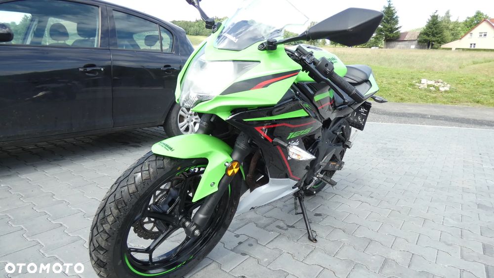 Kawasaki Ninja - 5