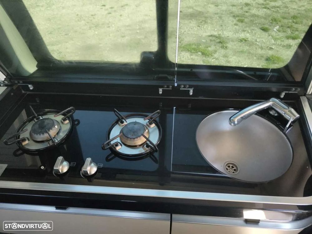 Mercedes-Benz Marco Polo Here’s tMercedes Marco Polo 250d | Motorhome de Luxo | Acomoda 2 | Cozinha + Teto Elevatório - 12