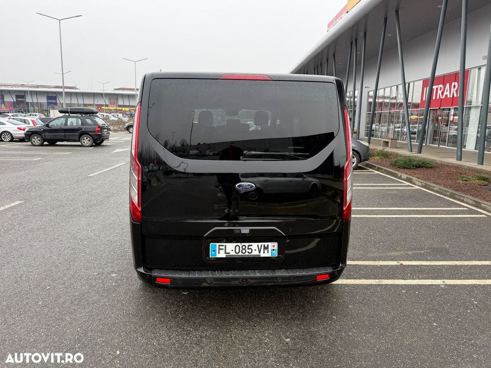 Ford Tourneo Custom Bus 320 2.0 EcoBlue 185 CP L2H1 Titanium X Aut. - 29