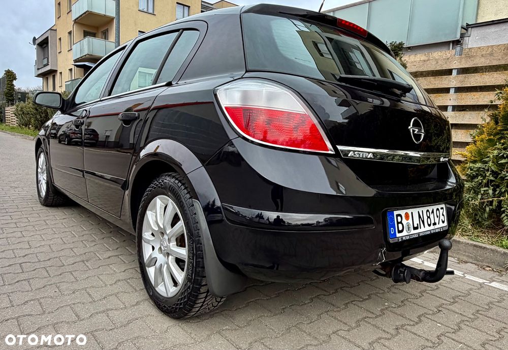 Opel Astra 1.6 Elegance - 4