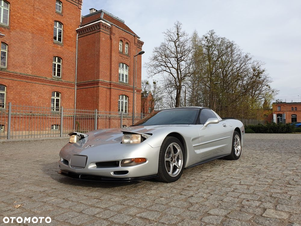 Chevrolet Corvette Convertible 5.7 - 11