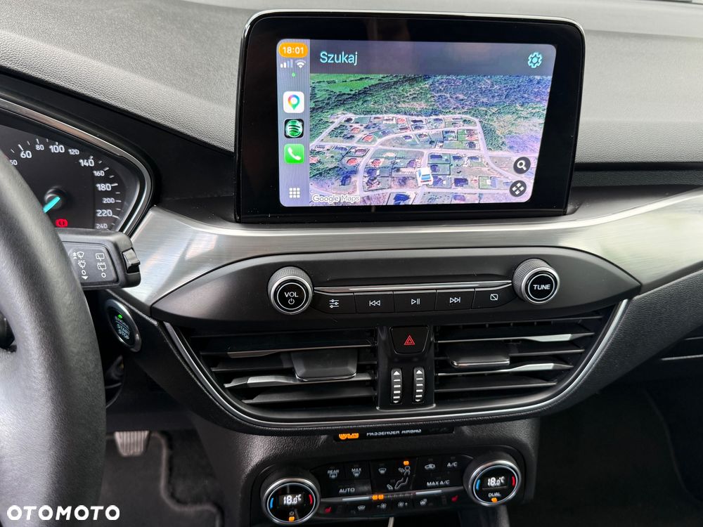 Ford Focus 1.5 EcoBlue Start-Stopp-System TITANIUM DESIGN - 10