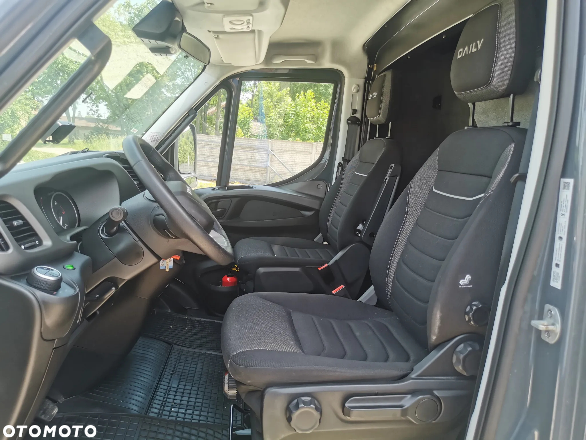 Iveco Daily 72-180 na Gwarancji Burtofirana15pal Dach suwany Winda 1.5T Pneumatyka 70C18 automat Hi-Matic - 15