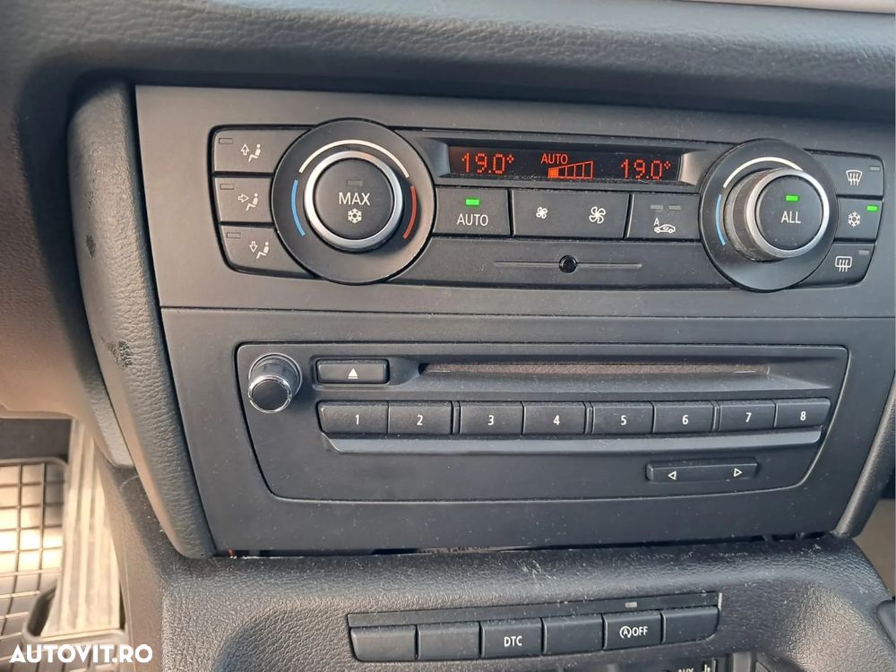 BMW X1 sDrive18d - 19