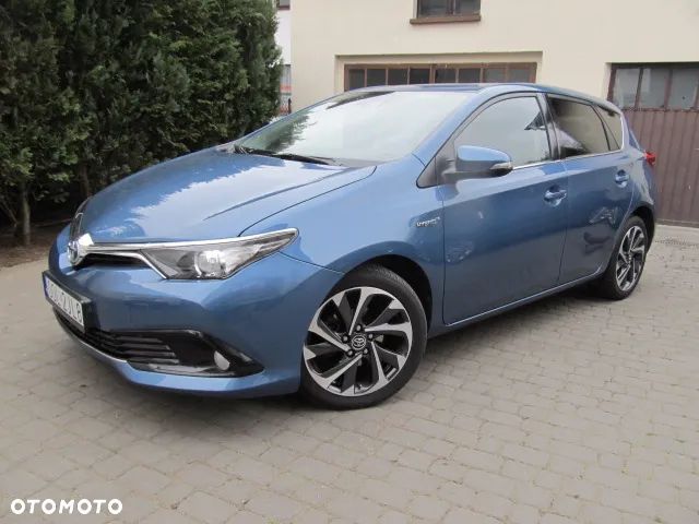 Toyota Auris Hybrid 135 Premium - 1