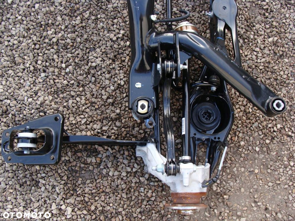 zawieszenie tylne kompletne audi q3 83a 2.0 tdi quattro 2025r - 3