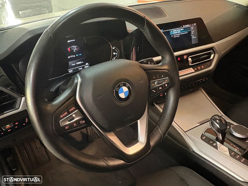 BMW 330 e Corporate Edition Auto - 9