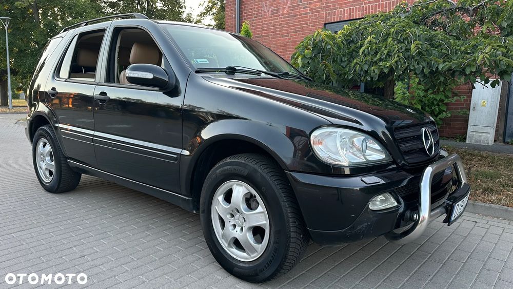 Mercedes-Benz ML - 16