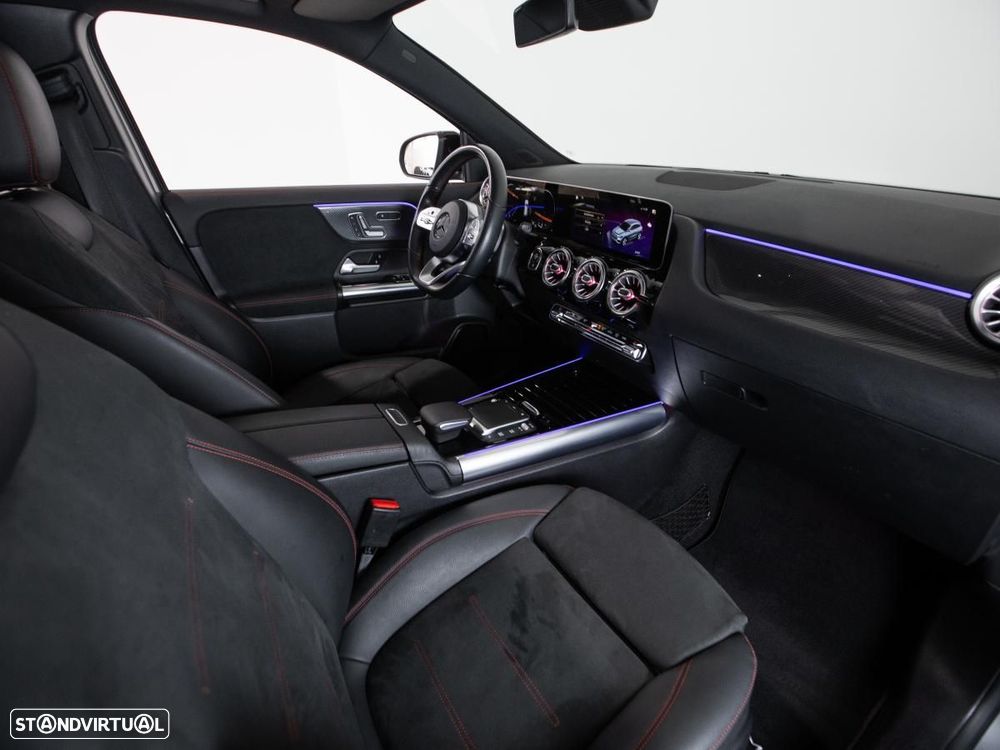 Mercedes-Benz GLA 250 7G-DCT AMG Line - 13