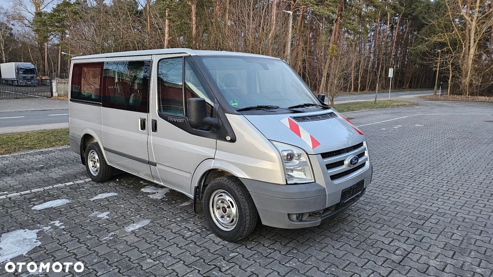 Ford Transit - 18