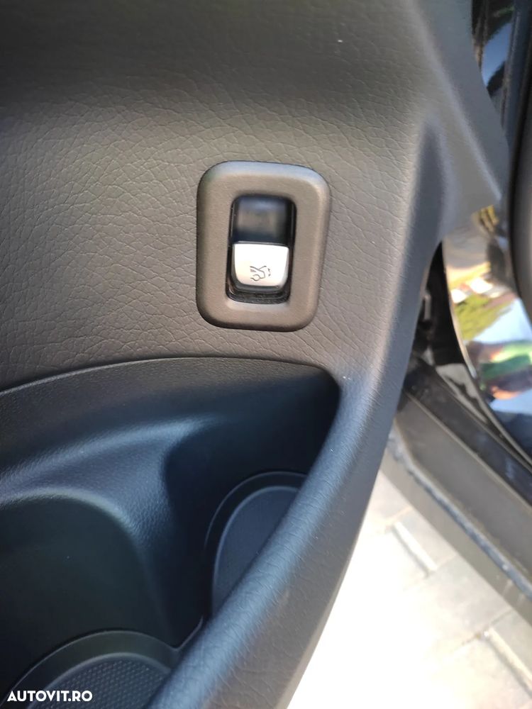 Mercedes-Benz GLC 220 d 4MATIC - 8