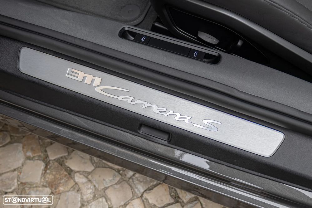 Porsche 911 (992) Carrera S PDK - 12