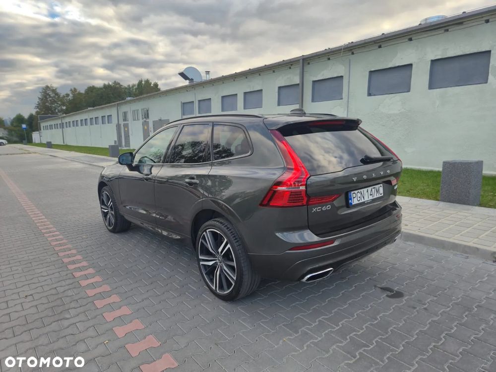Volvo XC 60 D4 R-Design - 3