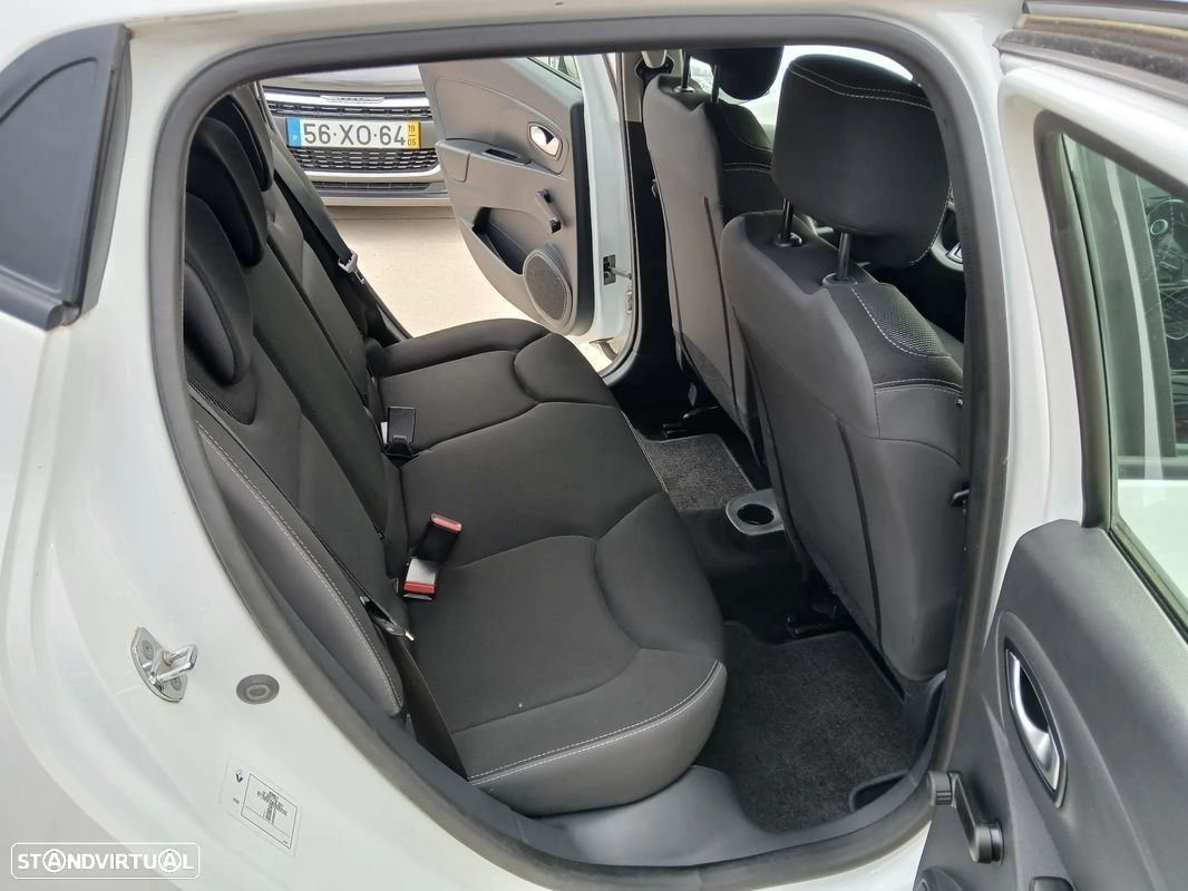 Renault Clio 1.5 dCi Zen - 10