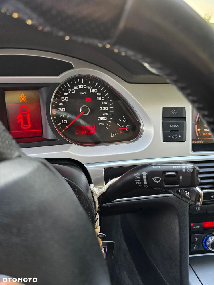 Audi A6 Avant 2.0 TDI DPF - 8