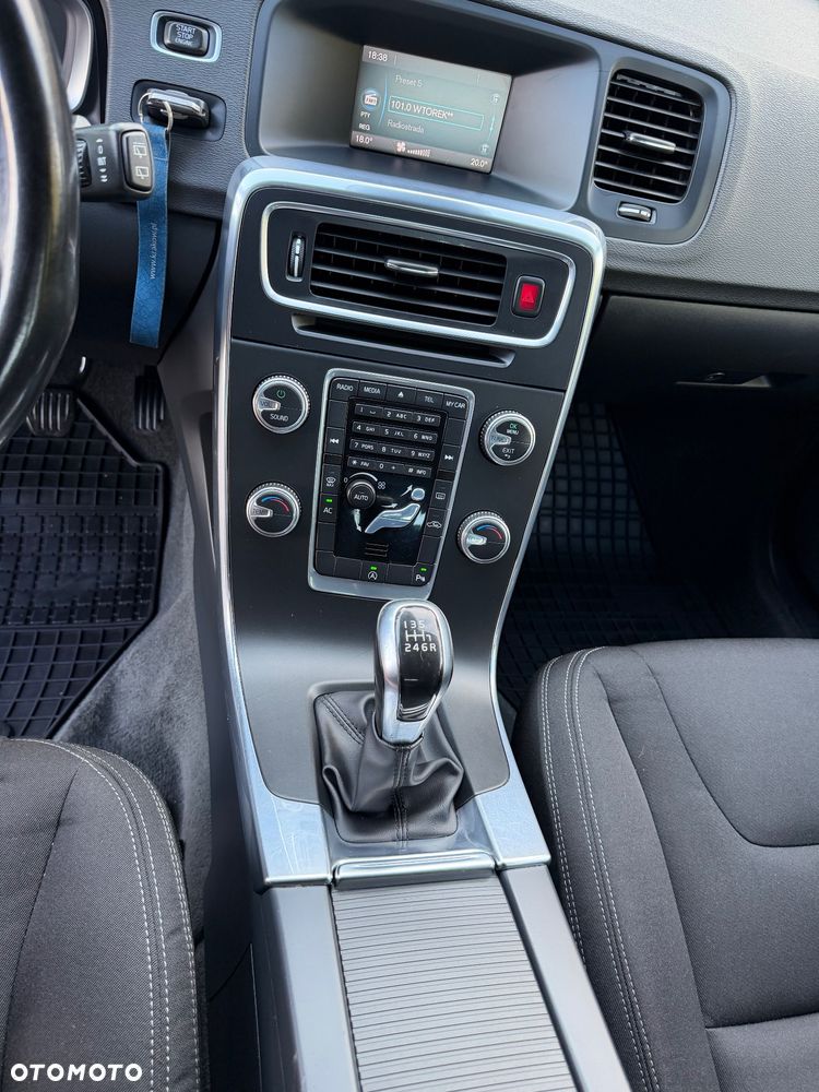 Volvo V60 D4 Drive-E Base - 18