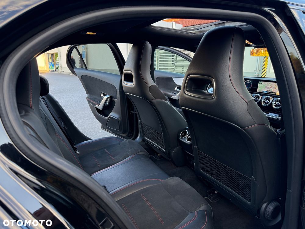 Mercedes-Benz Klasa A 200 AMG Line 7G-DCT - 16