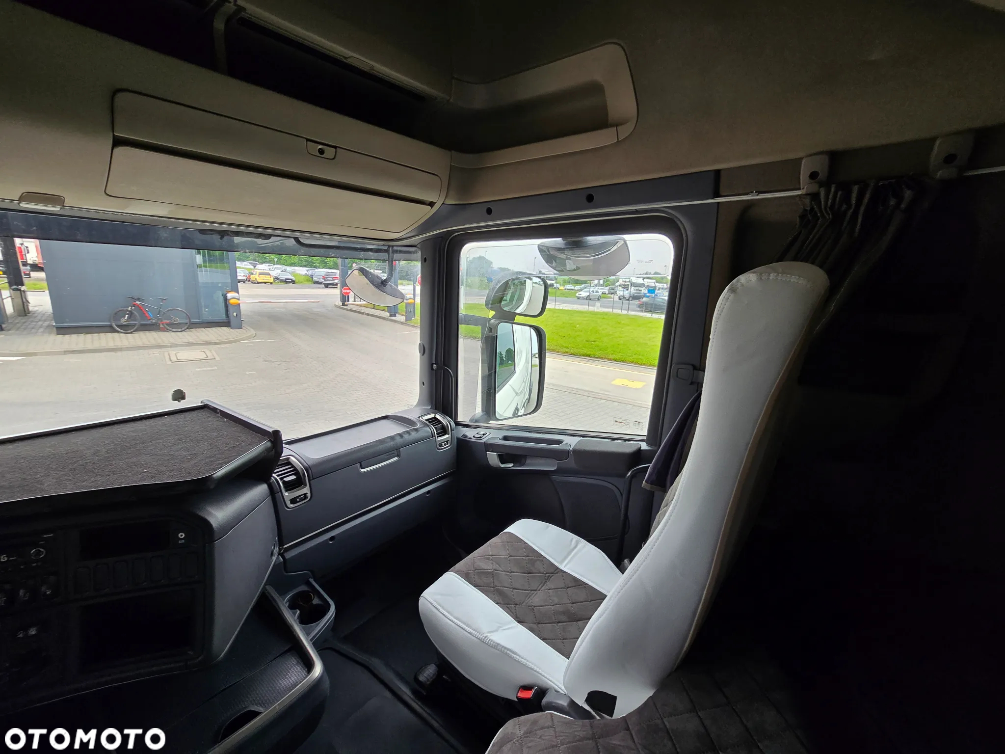 Scania R410 LA4X2MEB / TOPLINE / MEGA / SALON PL /Pierwszy właściciel - 16