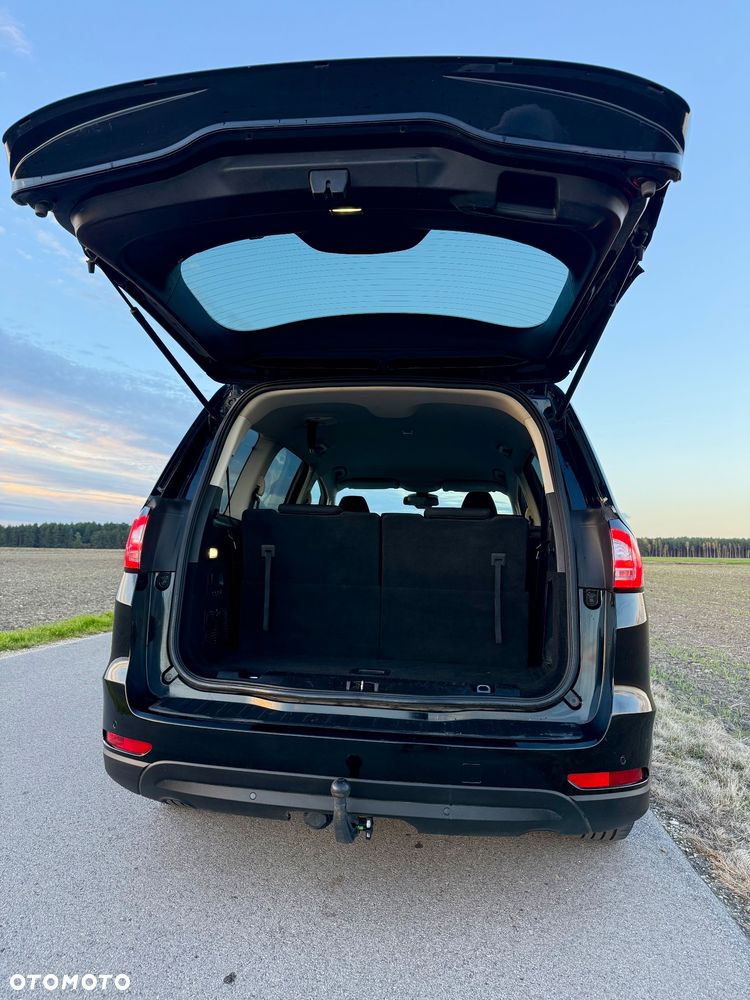Ford Galaxy - 23